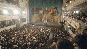 Лучшие спектакли покажут московские театры к юбилею петербургского БДТ